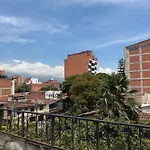 Hermoso Y Lujoso Apartamento Con Excelente Ubicacion